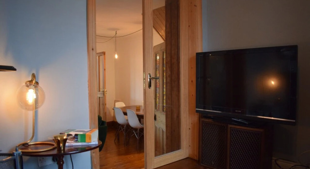 2 Bedroom House on James Street Sleeps 4, Забронировать Дом для отпуска Дублин Каунти Дублин, рядом с Музей пива Гиннесс