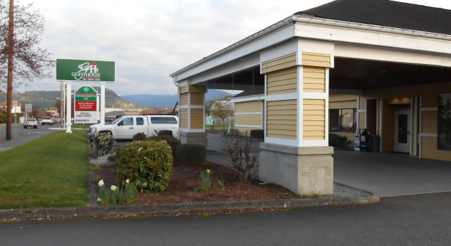GuestHouse Inn Enumclaw, Забронировать Мини-отель Энумкло Crystal Mountain Washington