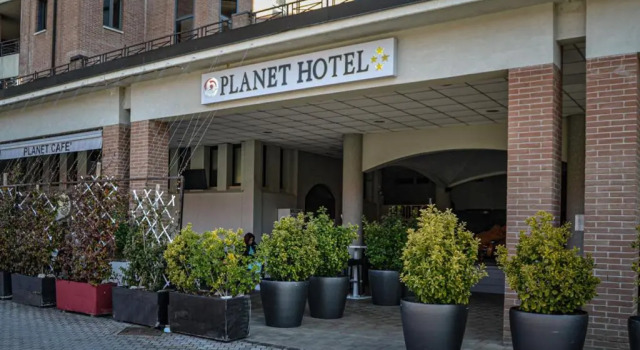 Номер Standard Planet Hotel