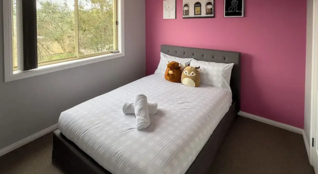 Kozyguru | Prestons Dream Holiday House + Parking, Buchen Sie Hotel Prestons New South Wales