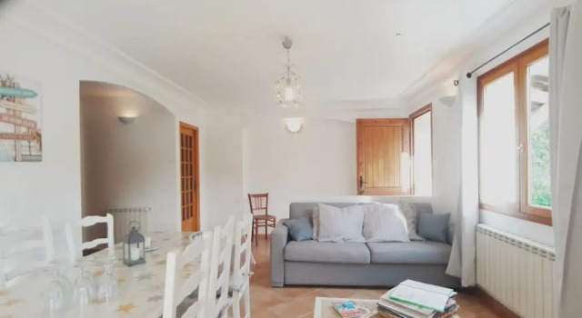Apartment With one Bedroom in Le Bar-sur-loup, With Wonderful Mountain View, Enclosed Garden and Wifi