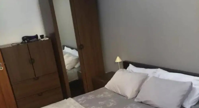 1 Bed Cottage In Old Dublin, Забронировать Дом для отпуска Коттеджи Дублина, рядом с Театр «Тиволи», Коттедж