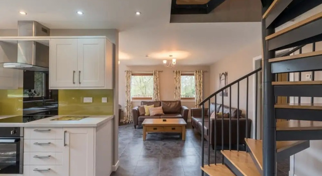 Lord Galloway 31 (3 bedroom), Book Hotel Minnigaff Scotland