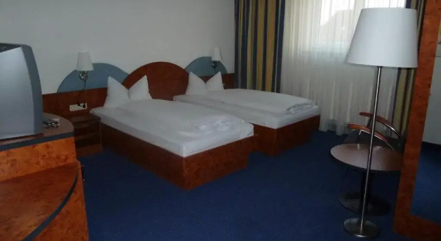 Best Hotel Mindeltal, Varaa Hotelli Hotellit Baijeri pysäköinnillä, Pysäköinti