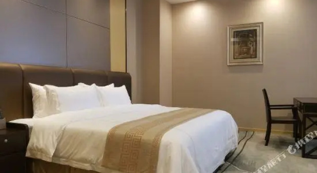 Люкс Deluxe Jiasheng Jinling Hotel