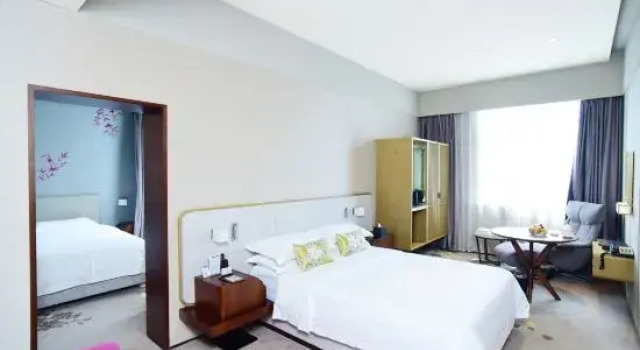 Люкс DoubleTree by Hilton Weihai