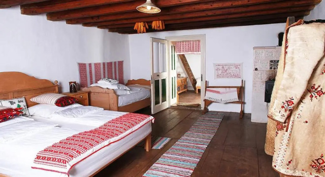 La Hansi in Crit, Rezerwuj Hotel Hotele w Prahova Valley z parkingiem, Parking