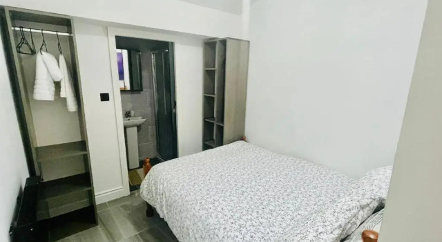 Апартаменты Femros Cosy one bed apt,12mins to Birmingham city ctr