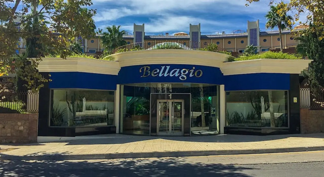 Bellagio Parque de la Paloma, Забронировать Отель Отели Бенальмадена с парковкой, рядом с Индуистский храм, Парковка
