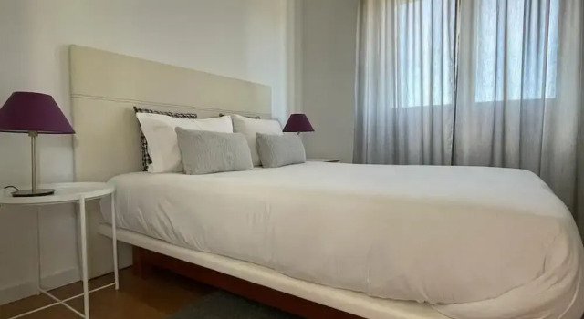 Апартаменты Comfort Burgães II Apartment