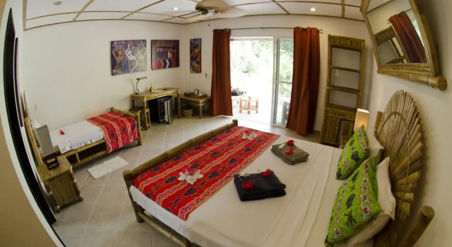 Deluxe Dreier Zimmer Dolphin House