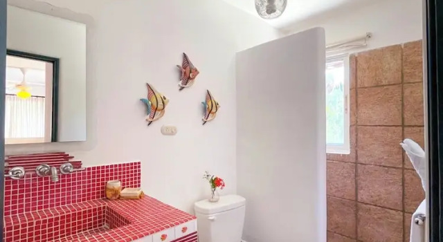 Вилла Classic Beach Villa in El Portillo Sleeps 12