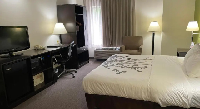 Номер Standard Sleep Inn Raleigh Durham Airport