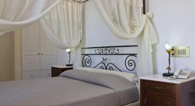 Трёхместный номер Superior Epavlis Hotel & Spa