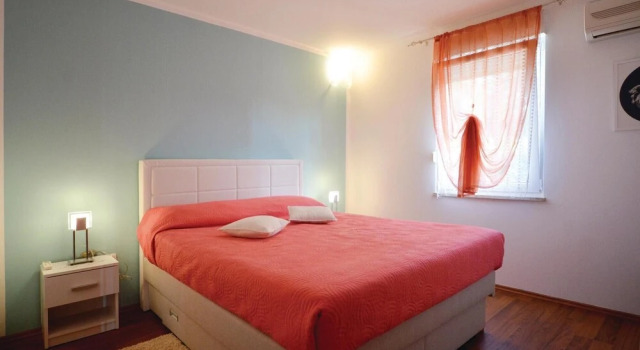 Beautiful Home in Kanfanar With Wifi and 2 Bedrooms