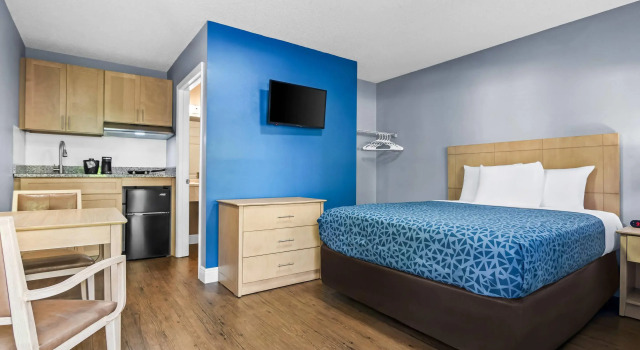 Двухместный номер Standard Suburban Studios Stuart near Federal Hwy 1