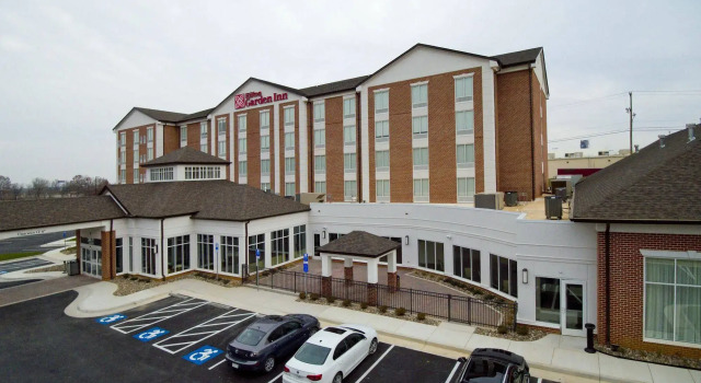 Hilton Garden Inn Martinsburg, Book Hotel Hoteller i West Virginia med pool, Swimmingpool