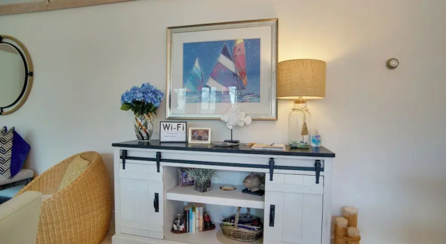 Charming Cape Cod Home w/ Patio, 2 Mi to Beach!, Book Hotel Mashpee Cape Cod