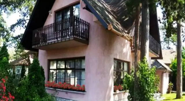 Galamb Villa