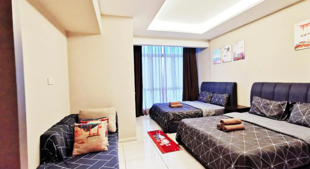 SKY POOL Designer Suite 2-7Pax at KL City