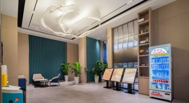 RuiHuiYue hotel
