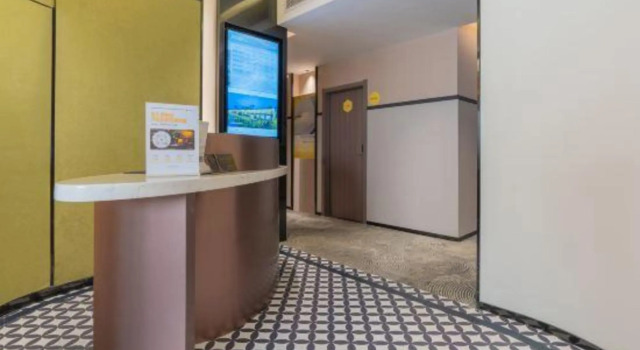 100 Inn, Varaa Hotelli Hongkou 