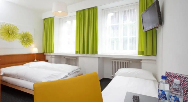 Hotel Münzgasse - Self Check-in, Забронировать Отель Люцерн Люцерн, рядом с Гранд-казино Lucerne