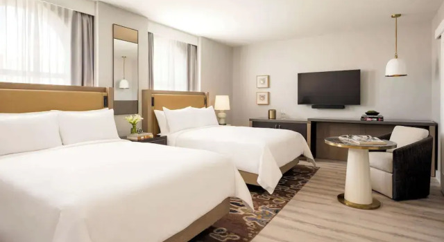Четырёхместный номер Standard Fairmont Breakers Long Beach