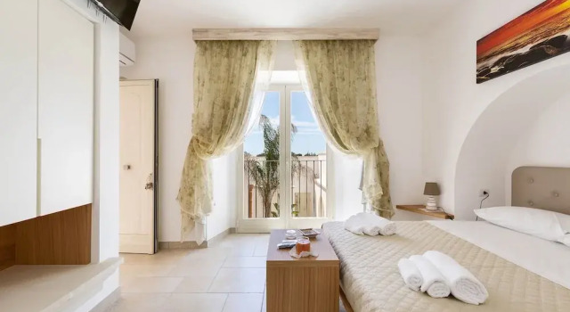 1914 B&B I Tarocchi - Camera Matrimoniale La Stella, Buchen Sie Bed & Breakfast Hotels in Nardò mit Pool, Schwimmbad