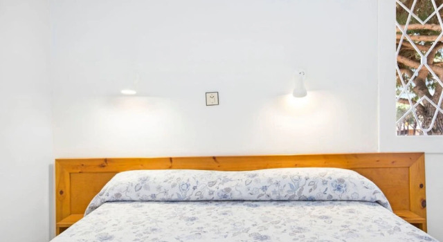 Apartment - 2 Bedrooms with Pool - 107156
