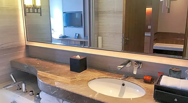 Люкс Crowne Plaza Fuzhou Riverside by IHG
