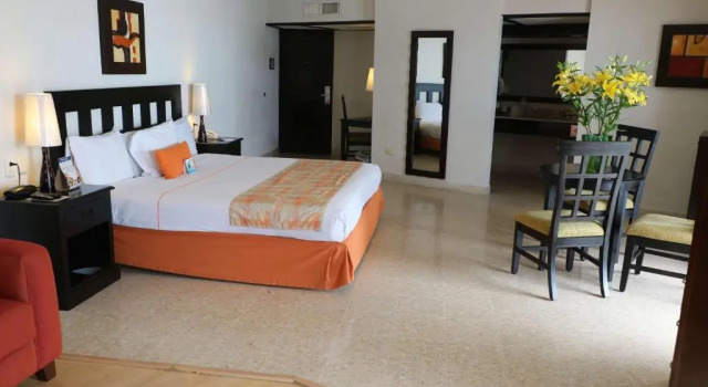 Люкс Best Western Hotel Posada Freeman Zona Dorada