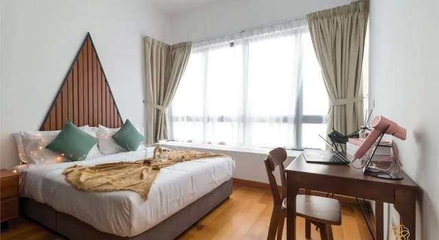Люкс Пентхаус c 1 комнатой с балконом The Luxe & Colony KLCC By Downtown Suites