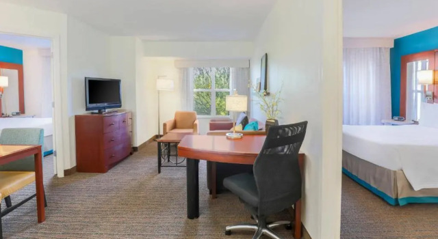 Люкс с 2 комнатами Residence Inn Phoenix Glendale Sports & Entertainment District