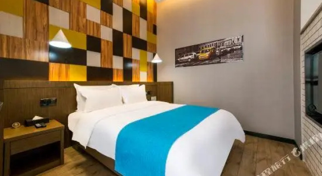 Hualan Hotel, Rezerwuj Hotel Hotele w Kunming z parkingiem, Parking