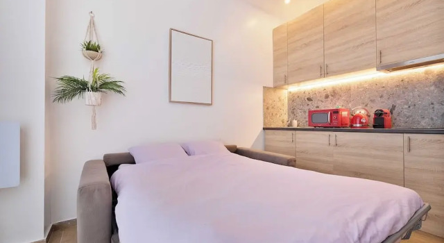 "cozy Apartment 1bdr/4p - Paris 8th/saint-lazare, Забронировать Апартаменты/квартира Париж Иль-де-Франс, рядом с Вокзал Сен-Лазар