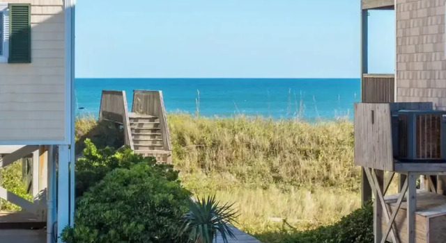 Студия Song Of The Sea by Topsail Realty
