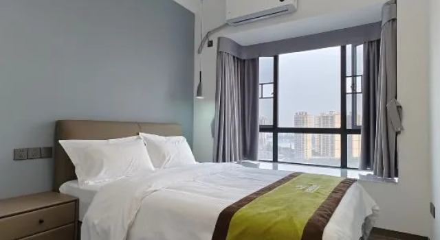 Люкс с 2 комнатами с видом на реку Zhijia International Apartment (Qingyuan Wanda Plaza Store)