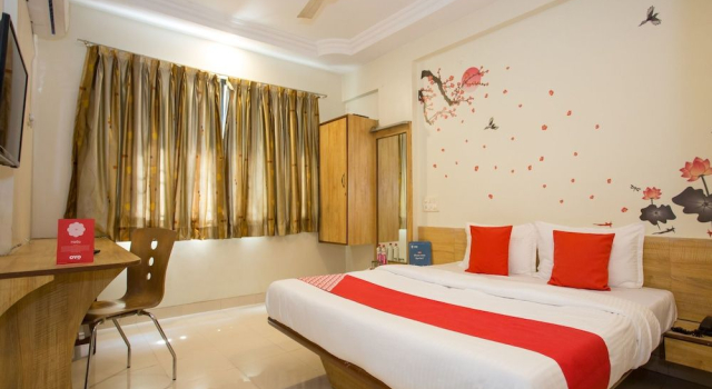 OYO 11601 Hotel Karishma, Забронировать Отель Отели штата Махараштры 3 звезды, 3*