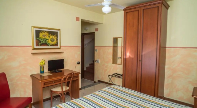 Двухместный номер Standard с балконом Hotel Ristorante Madonna della Neve