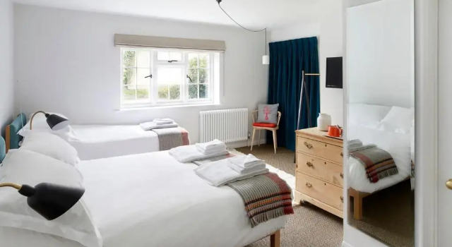 Standard Zimmer Compasses Inn