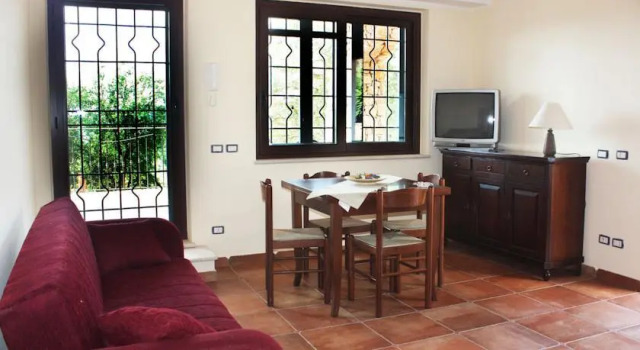 Villa Suber, Prenota Villa Hotel a Lazio con parcheggio, Parcheggio