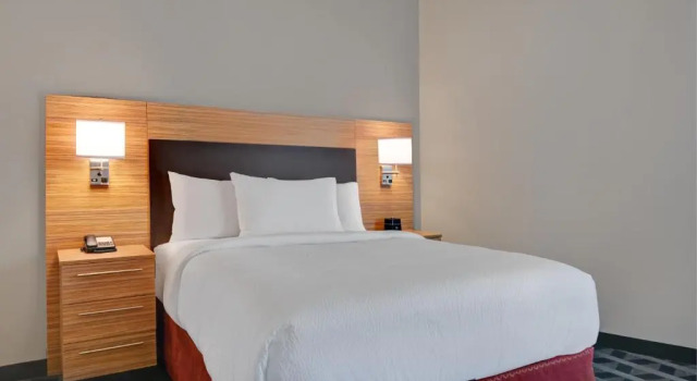 Двухместный люкс c 1 комнатой TownePlace Suites by Marriott Indianapolis Downtown