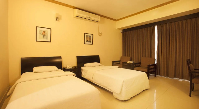 White Orchid, Book Hotel Hoteller i Chittagong med pool, Swimmingpool