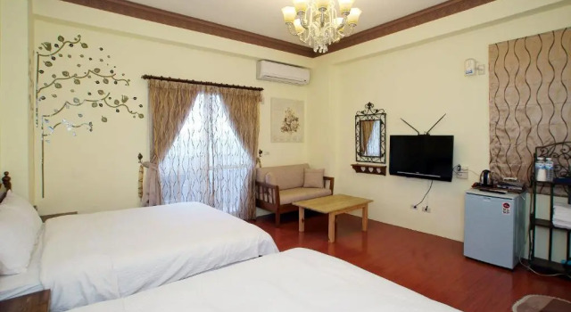 Rose Rider Guesthouse, Rezervovat Hotel Levné hotely v Taitung