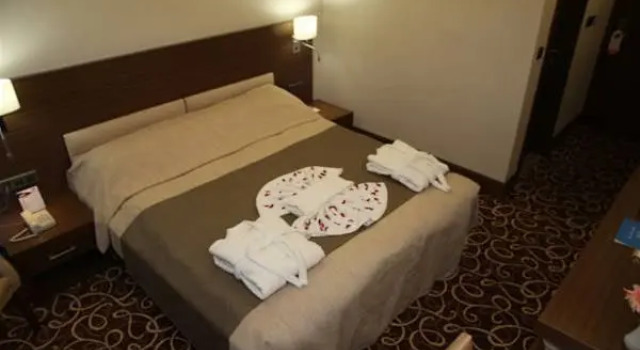 Buyuk Urartu Otel, Boek Hotel Hotels in Lake Van met zwembad, Zwembad