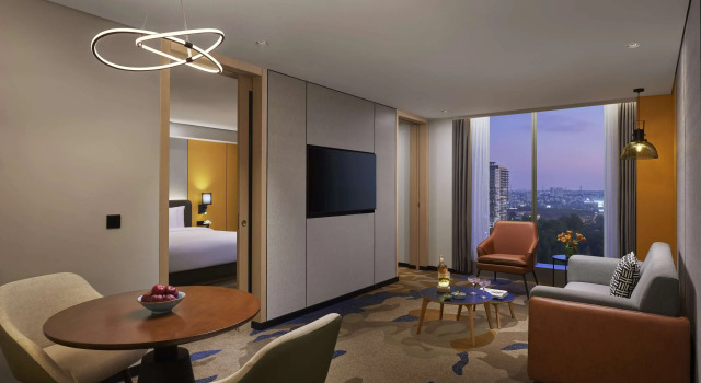 Двухместный люкс Hyatt Centric Hebbal Bengaluru