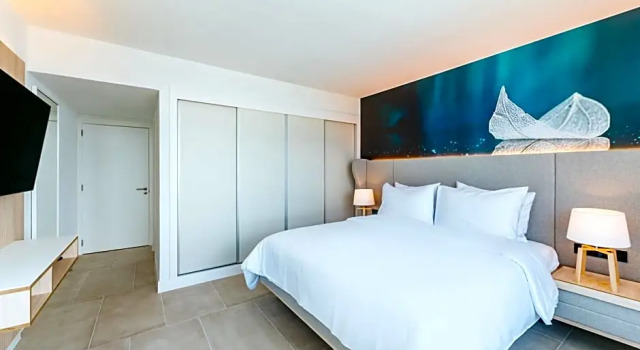 2 soveværelser i premium- suite med havudsigt Radisson Blu Aruba