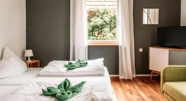 seeglueck OASE - Charmante Unterkunft mit Garten Gästezimmern und Tiny House nahe Universität Insel Mainau und See in Konstanz, Réserver Hôtel Constance Bade-Wurtemberg