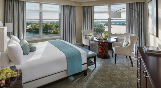 Номер Premier Salamander Washington DC